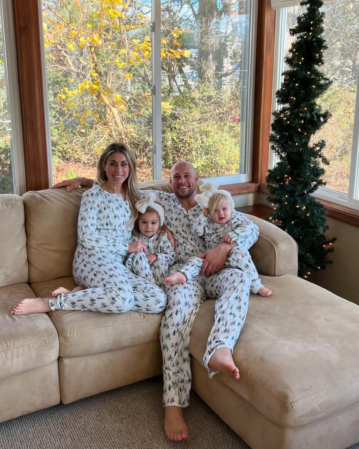 Leafy Dreams – Pyjamas de Noël Assortis pour la Famille