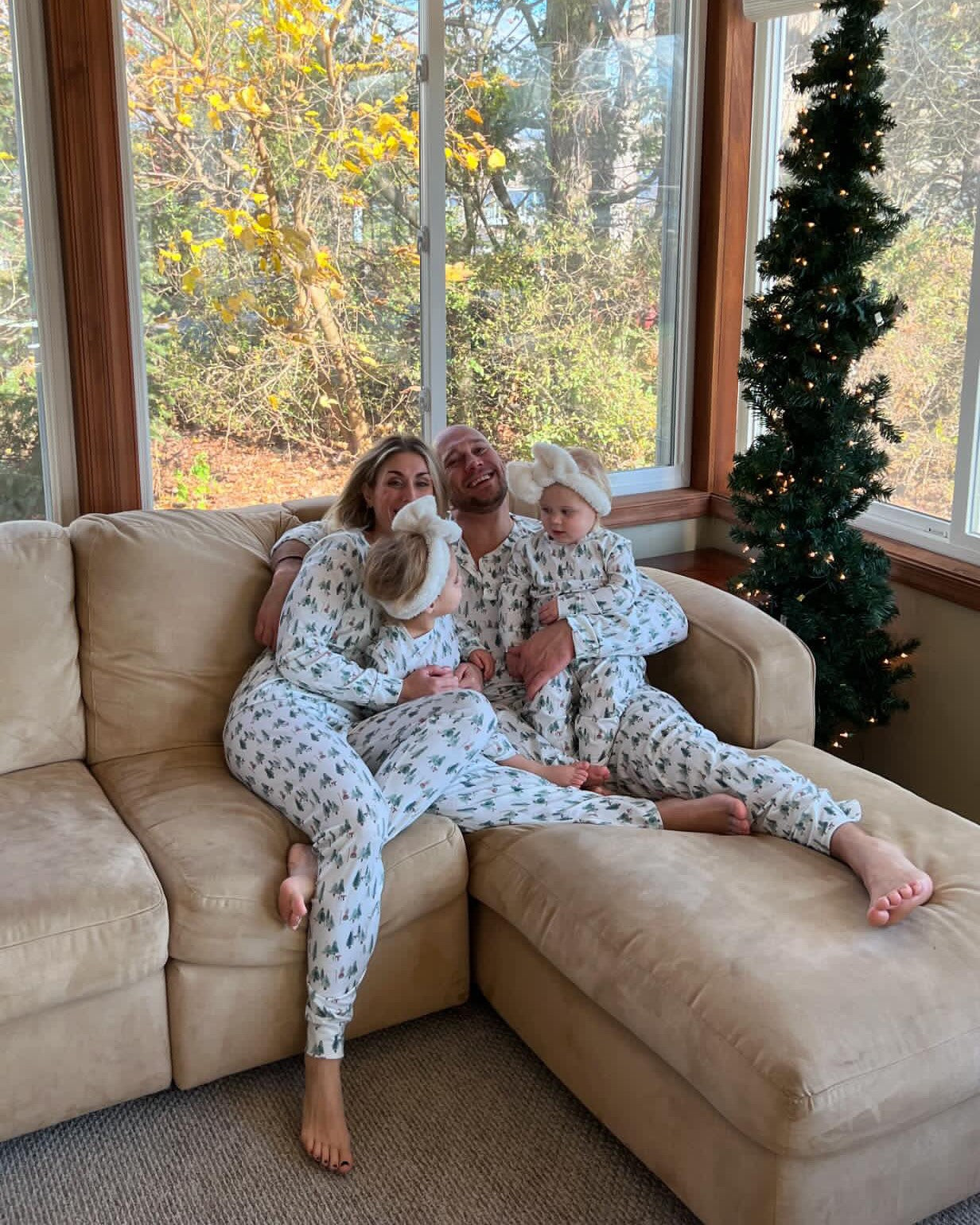 Leafy Dreams – Pyjamas de Noël Assortis pour la Famille
