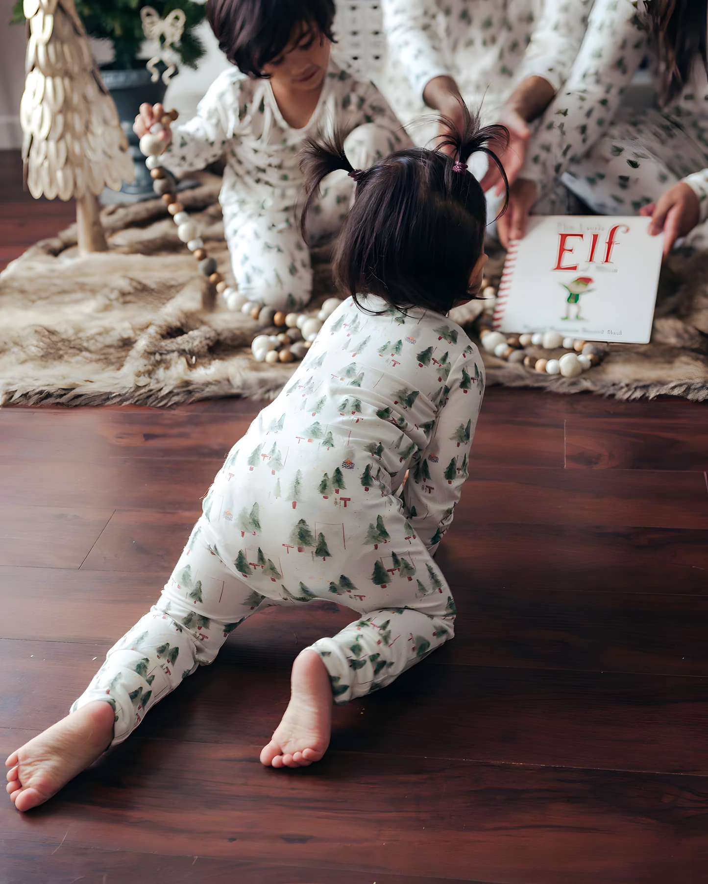 Leafy Dreams – Pyjamas de Noël Assortis pour la Famille