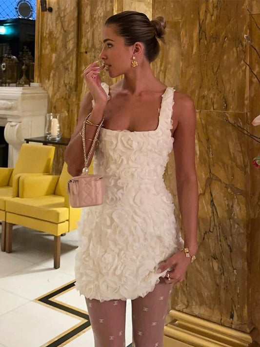 Onbely robe courte dos nu bretelle col carré doux mode tous les jours bureau