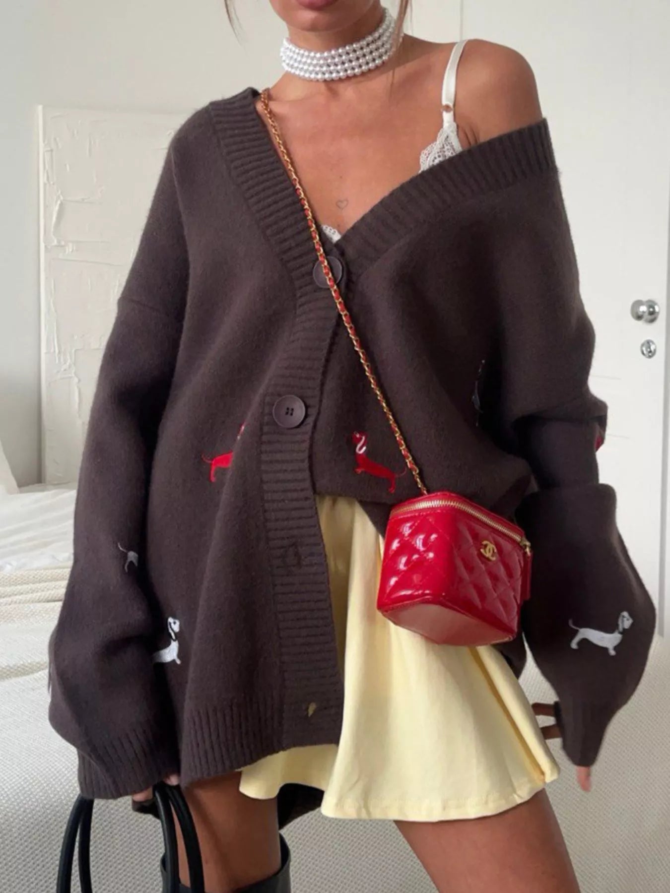 Pull de Noël brodé à boutons