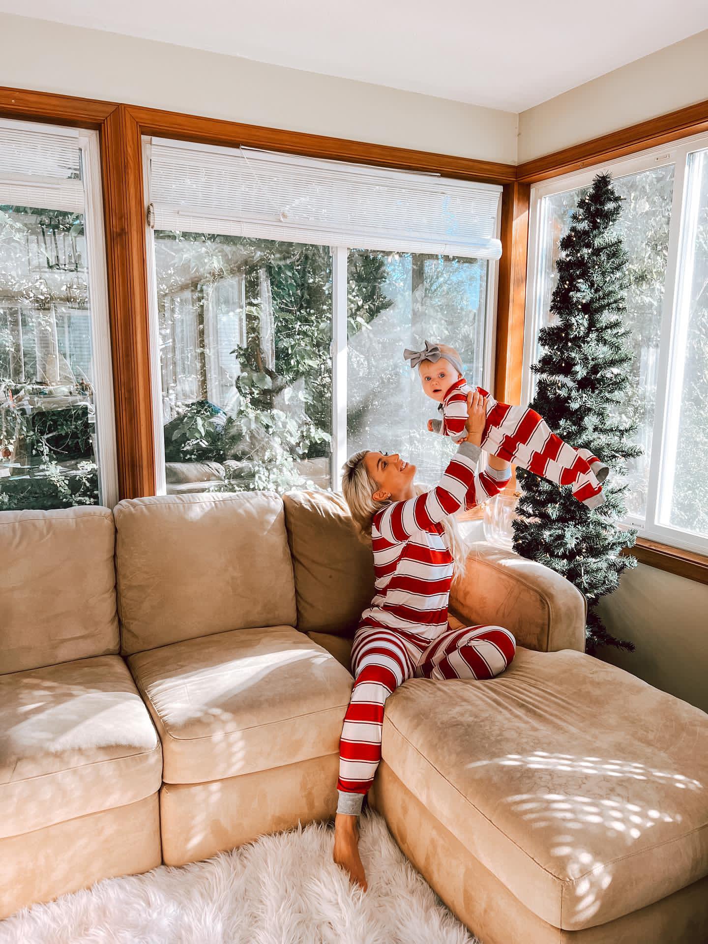 Pleasure Stripe – Pyjamas de Noël Assortis pour la Famille