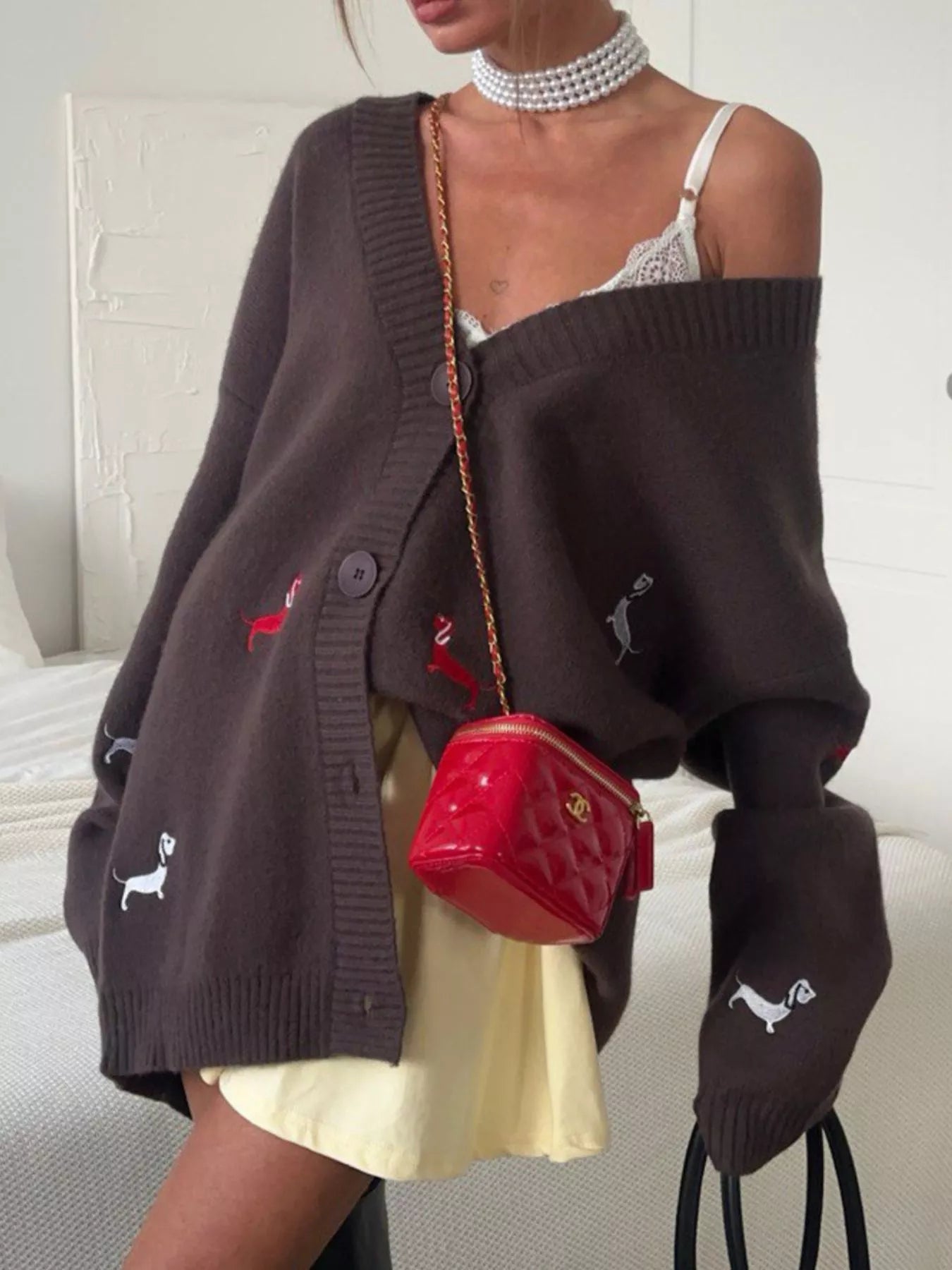 Pull de Noël brodé à boutons