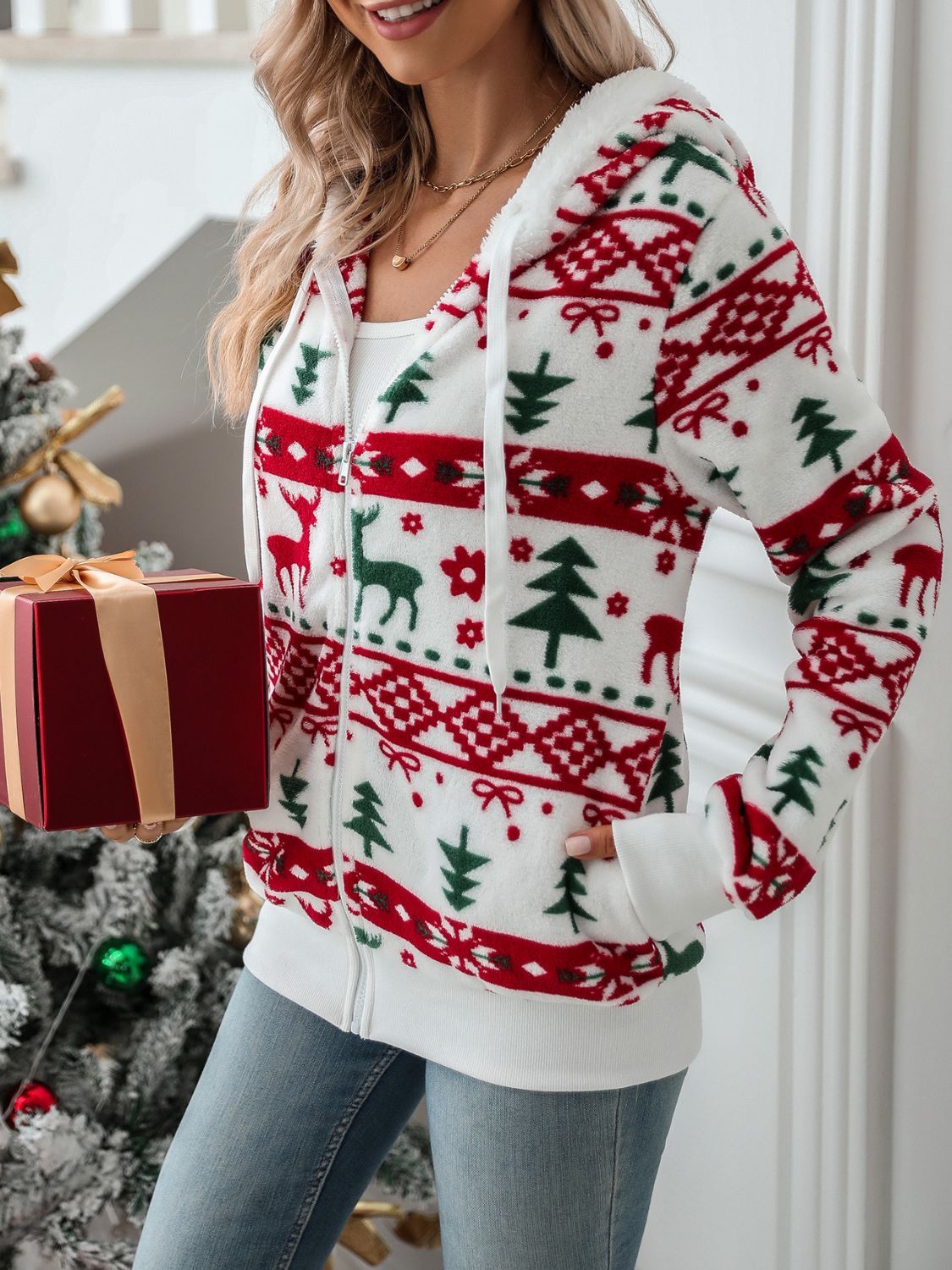 Veste à capuche zippée avec cordon et motifs de Noël