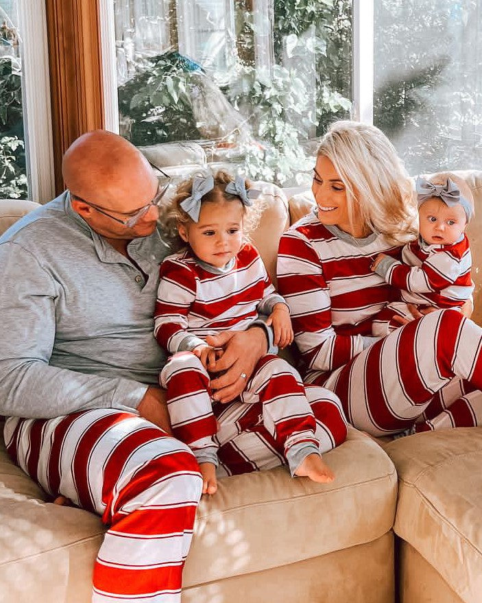 Pleasure Stripe – Pyjamas de Noël Assortis pour la Famille