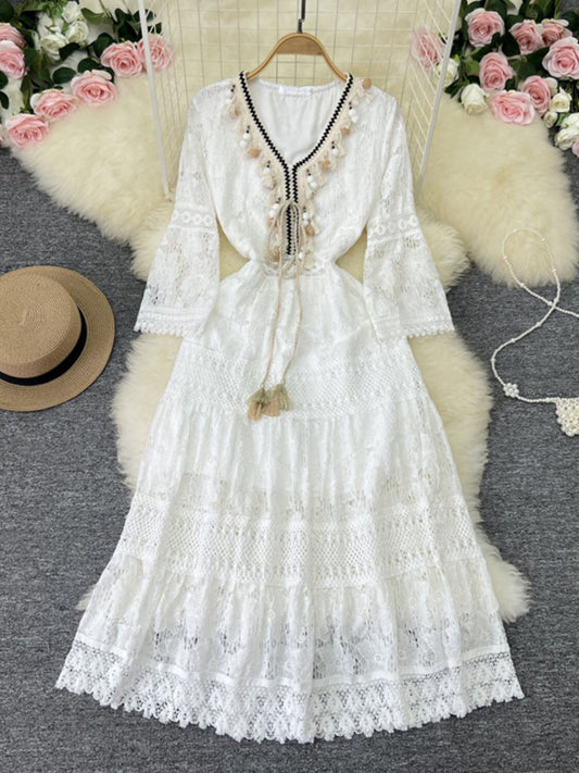 Onbely robe longue bohème à broderie anglaise avec pompons et manches évasées pour plage et vacances boho dress