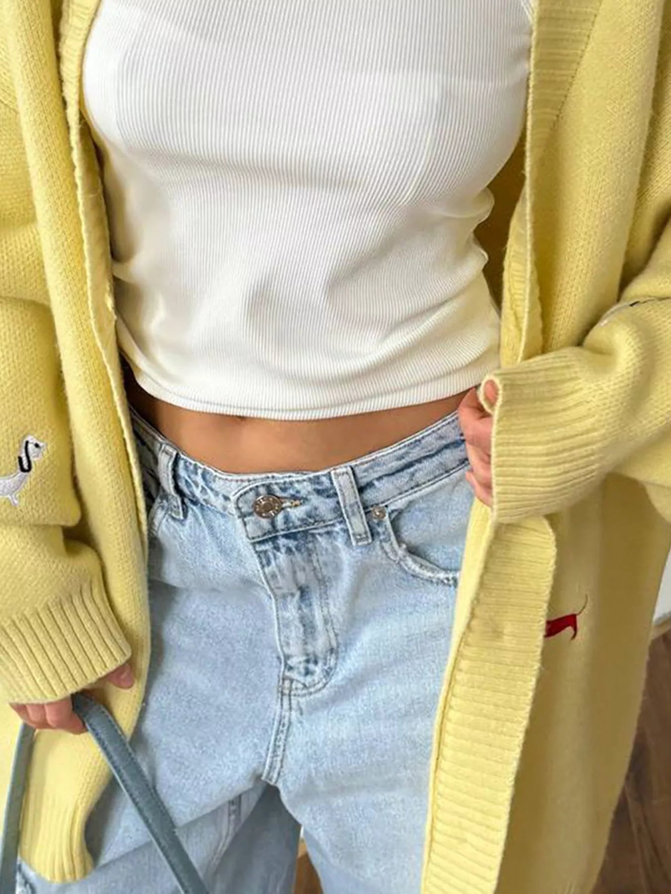 Pull de Noël brodé à boutons