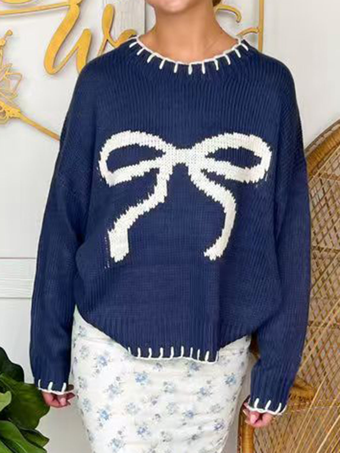 Pull de Noël à col rond et manches longues avec nœud