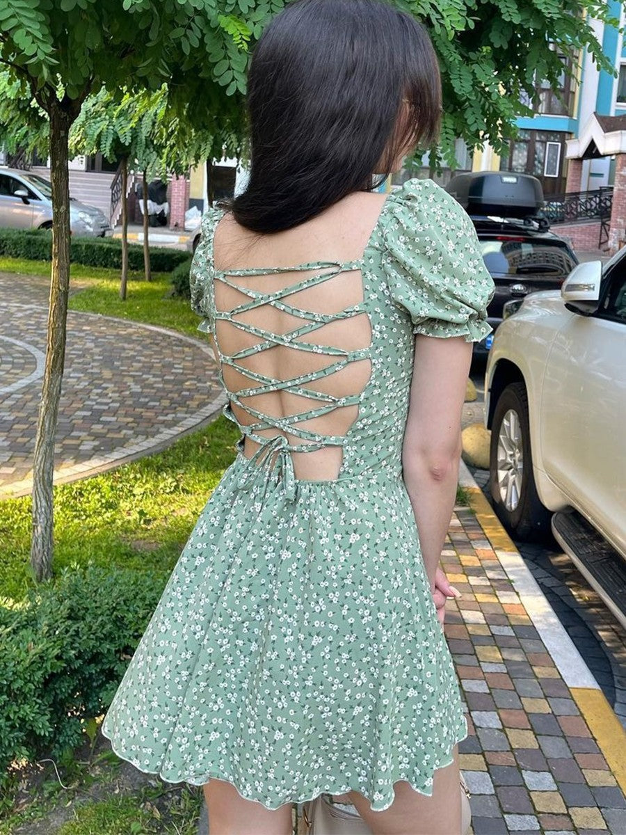 Onbely robe courte trapèze fleurs dos nu col carré manches bouffantes manches courtes taille marquée doux tous les jours vacances