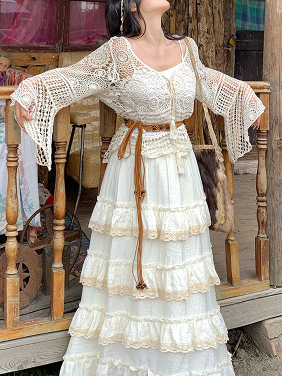 Onbely Hauts Broderie Anglaise avec Manches Trompette et Détails Strappy Style Bohème