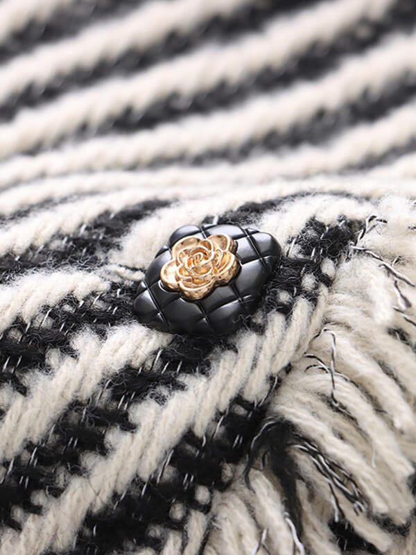 Onbely veste courte rayée en tweed avec frange et poches pour femme élégante