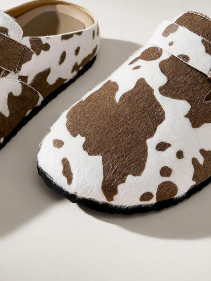 Mules et Sabots à Imprimé Vache Taupe - Style Bohème et Confortable