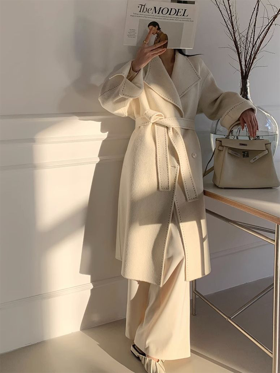 Onbely manteau en laine liseré contrastant avec ceinture élégant