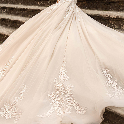 Onbely robe de mariée maxi longue dentelle appliques pearl dos nu bohème boho dress