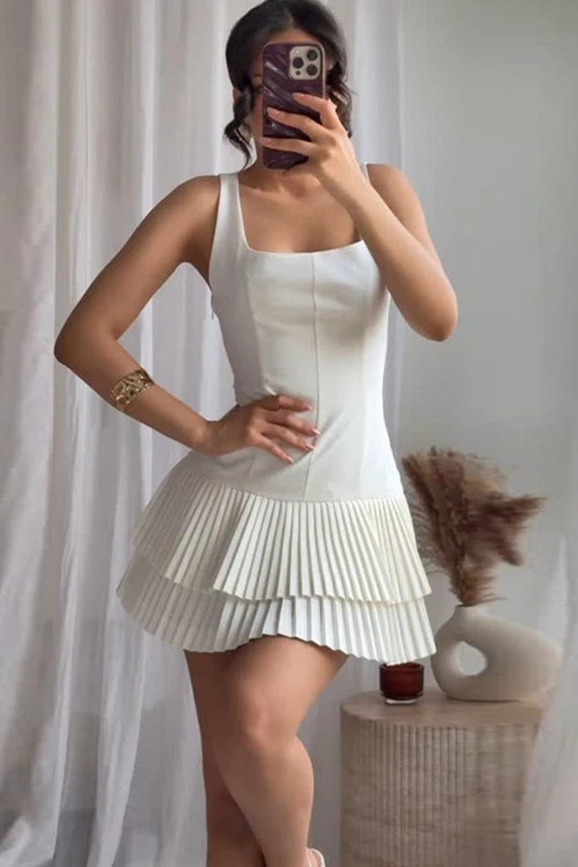 Onbely robe courte plissé bretelle col carré mode
