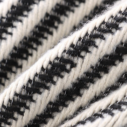 Onbely veste courte rayée en tweed avec frange et poches pour femme élégante