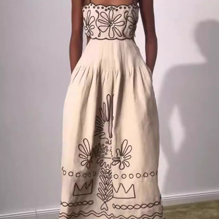 Onbely robe longue brodée à fines brides mode vacances