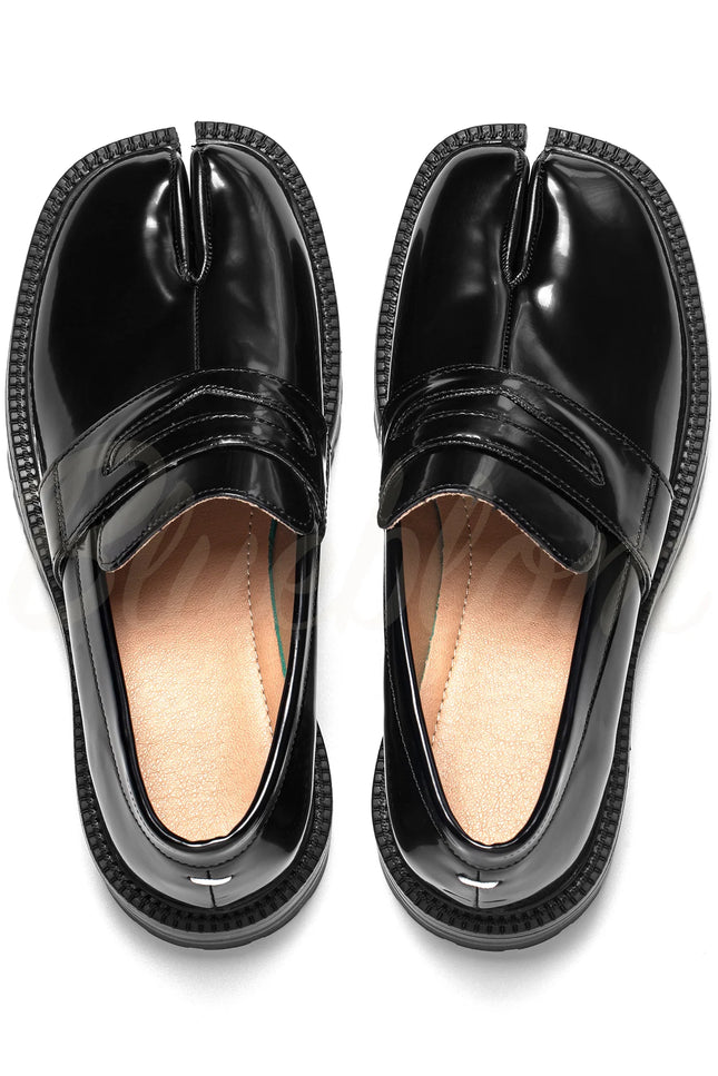 Mocassins Tabis à Bout Fendu Noir - Style Minimaliste à Plateforme