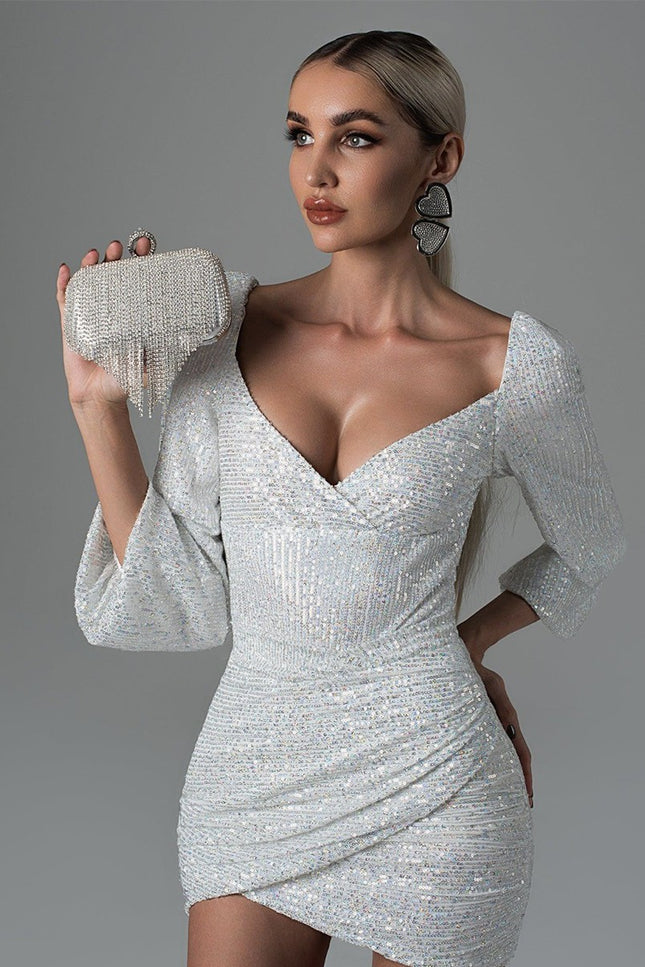 Onbely robe courte moulante unicolore brillante paillette dos nu col en V manches longues cintrée mode bal de promo tous les jours