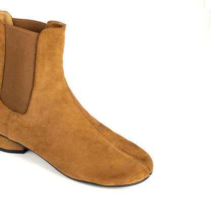 Bottines Chelsea Tabis à Bout Fendu Camel en Daim
