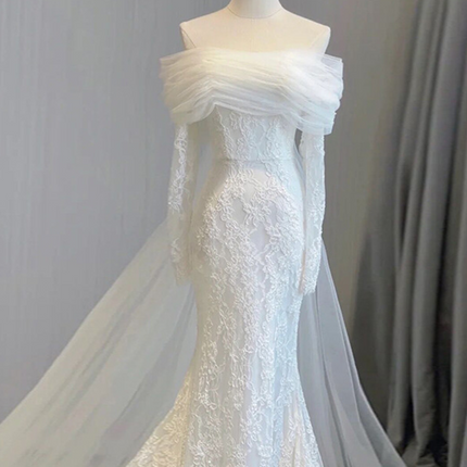 Onbely robe de mariée maxi longue sirene col bateau manches longues élégant