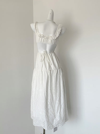 Onbely robe longue dos nu en broderie anglaise blanche fendue sur le côté mode