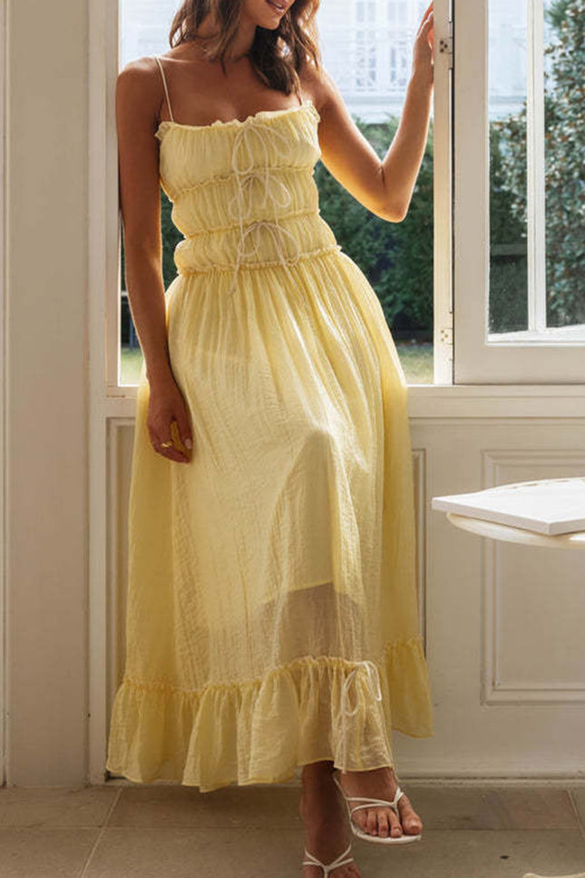 Onbely robe de soirée longue à fines brides avec liseré contrastant pour bal de promo et vacances