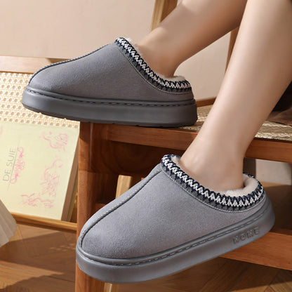 Chaussons Unisexe en Daim – Doublure en Polaire Moelleuse Chaude, Confort Antidérapant