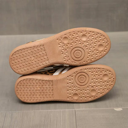 Extra Wide Fit Suede Trainers for Women | Orthopedic Support & Everyday Comfort