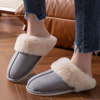 Chaussons Confortables et Chauds pour Femme – Fausse Fourrure, Antidérapants, Soin des Pieds