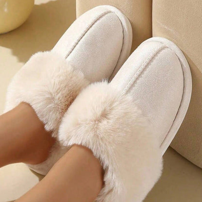 Chaussons Confortables et Chauds pour Femme – Fausse Fourrure, Antidérapants, Soin des Pieds