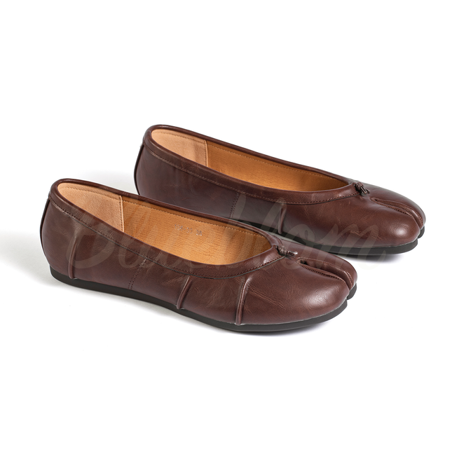 Chaussures Tabi ballerines marron