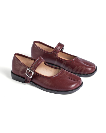 Mary Janes Tabi rouges à bride réglable