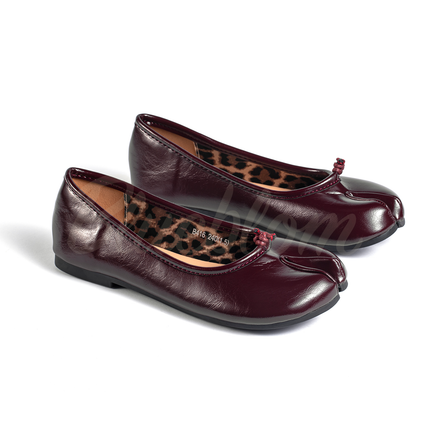 Ancora Red Tabi Shoes