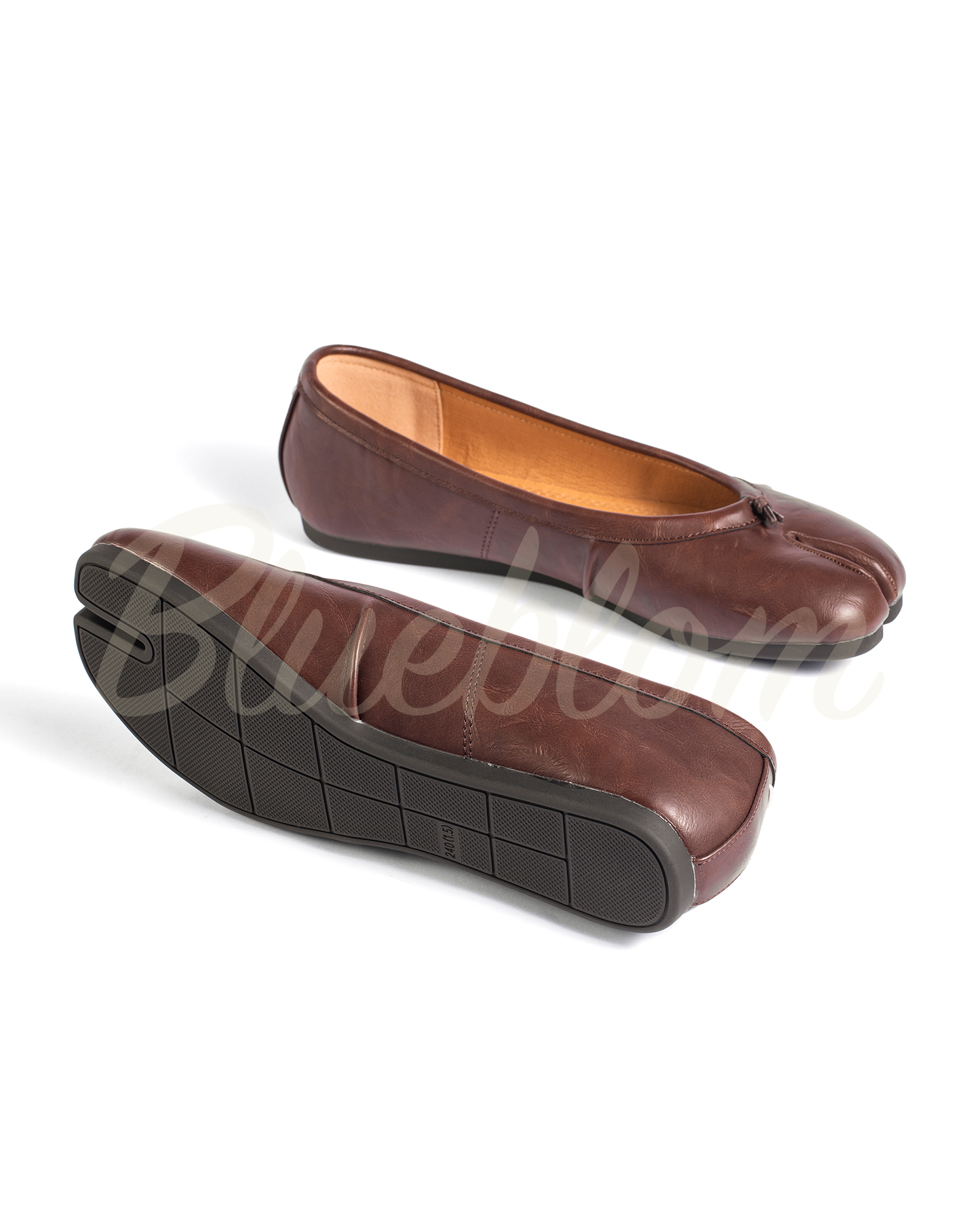 Chaussures Tabi ballerines marron
