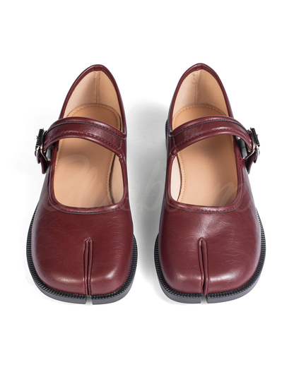 Mary Janes Tabi rouges à bride réglable