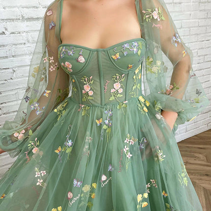 Onbely robe de soirée longue à bustier brodé et manches longues pour un bal de promo ou un mariage