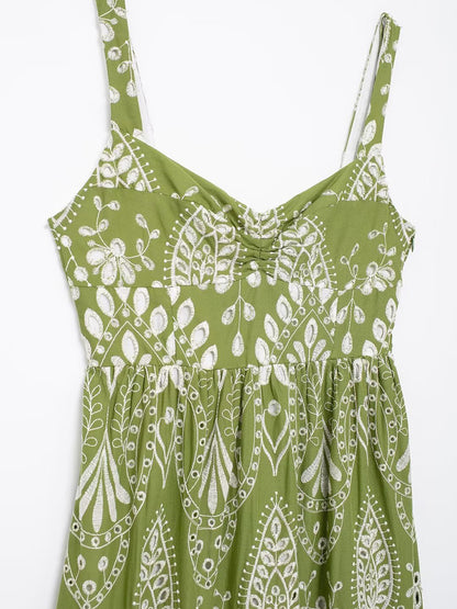 Onbely robe de soirée longue brodée motif cachemire vert sans manches à fines brides pour bal et plage