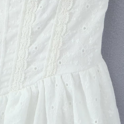 Onbely Robe Courte trapèze broderie anglaise strappy à fines brides blanc