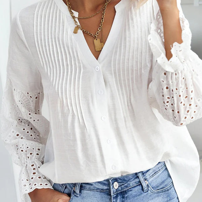 Onbely blouse broderie anglaise à volantée fluide boutonnage v-cou manches bishop femme élégant chemisier